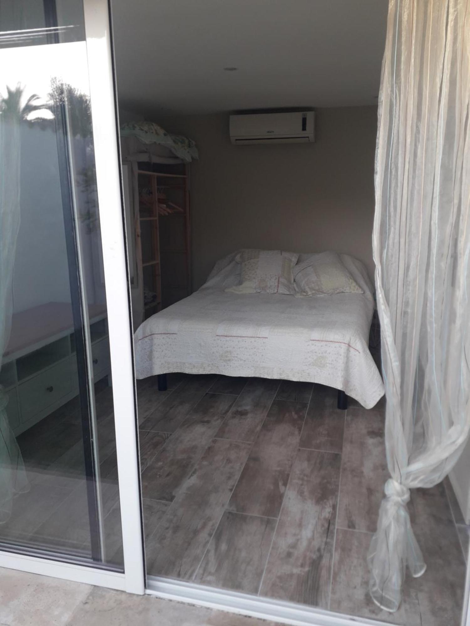 Logement Independant Au Calme Proche Toutes Commodites Et Transports Le Cannet Exterior foto
